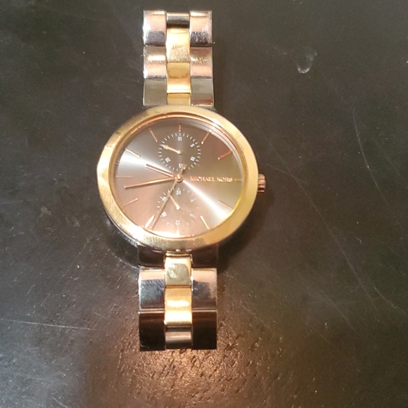 Michael Kors Jewelry - Micheal kors watch used